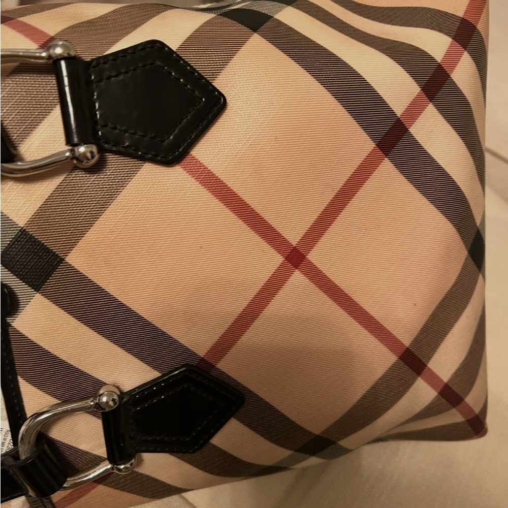 Burberry Tan/Black/Red Plaid CanvasTote Black Patent Leather Silver9.5”x9.5”x5” - Picture 11 of 17